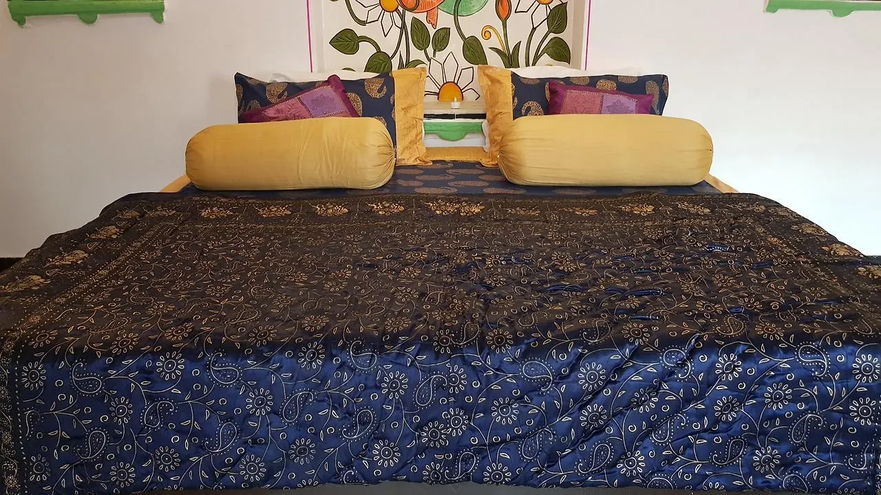 *** Bed & Breakfast Hari Niwas Guest House Udaipur India